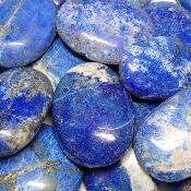 Lapis Lazuli qualité "A" - galet (Lot de 8 pièces ENVIRON)  