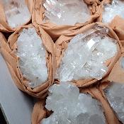 Cristal de roche - Amas miniature n° 2635 (Lot de 18 pièces)