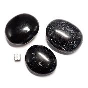 Tourmaline Noire - galet (Lot de 16 à 24 pièces ENVIRON)