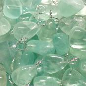 Fluorine Verte - Pendentif pierre roulée (Lot de 20 pièces) 