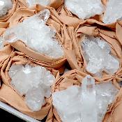 Cristal de roche - Amas miniature n° 2637 (Lot de 15 pièces)