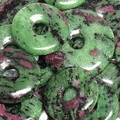 Rubis sur Zoïsite - Donut 3 cm Ø (Lot de 10 pièces)  