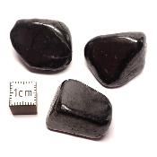 Shungite - pierre roulée moyenne (Lot de 500 grammes)